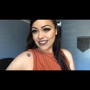 Meet your Posher, Priscilla